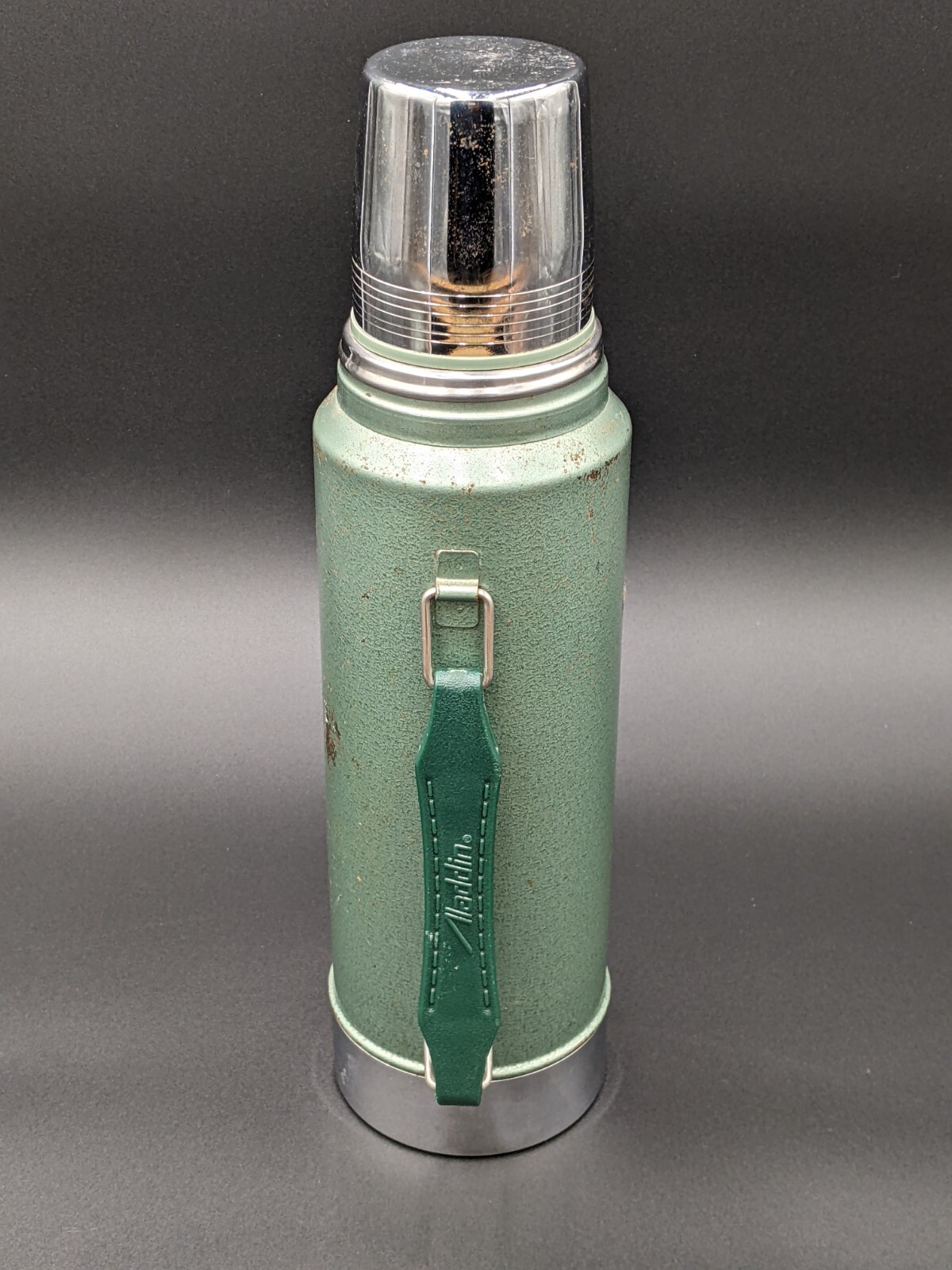 Vintage Stanley Aladdin Green Vacuum Bottle Thermos A944DH 1 Quart