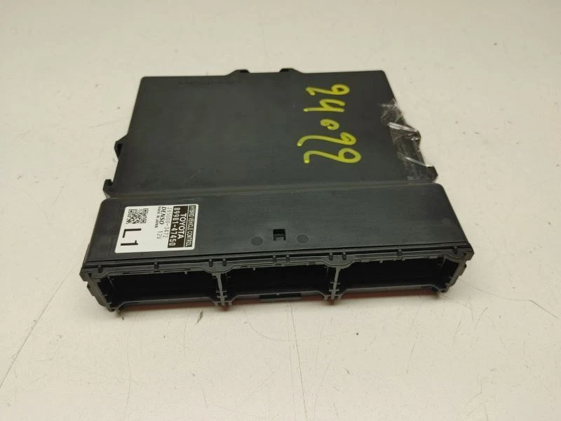 Toyota Prius 2016 módulo de control híbrido 89981-47450 Foto 3 de 4