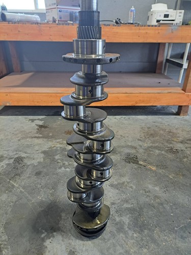 International 090123086611 Maxxforce DT 2008 7.6 crankshaft OEM