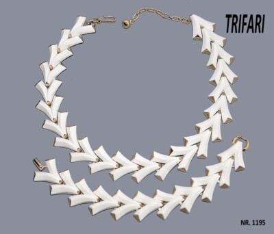 Trifari, ''Valencia collection 1956'', wunderschönes Collier-Set weißes Armband