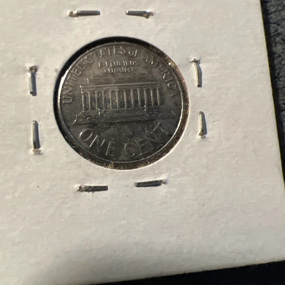 2007 D Zinc Lincoln Penny No Copper Close AM Mint Error Unplated Planchet Struck - Image 4 of 4