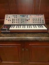 Sequential Pro 3 SE Special Edition Synth Mint Condition