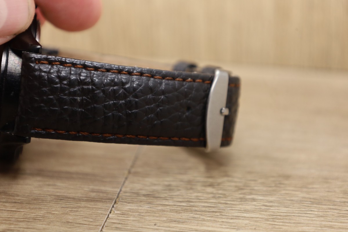 Men's American Aviator Watch Black Case Brown Leather New Batt | eBay