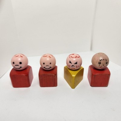 Vintage Fisher Price Little People - Lacing Shoe Figures Lot of 4