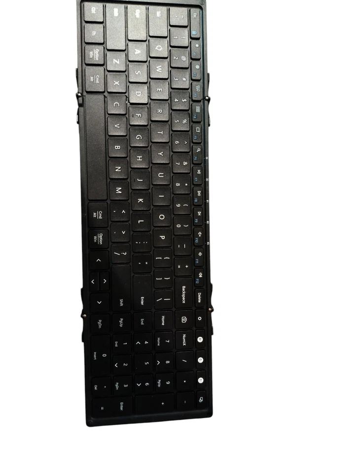 ProtoArc XK01 Foldable Bluetooth Keyboard, Full-Size Wireless with Numpad - Image 3 of 3