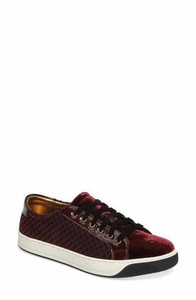 johnston and murphy sneakers womens