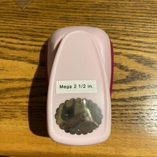 marvy uchida punch Mega 2 1/2 Scalloped Oval