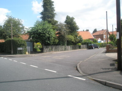 Foto 6x4 Kreuzung der Straßen Northcroft und Willson Egham c2009