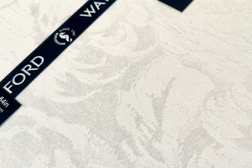 NEW WATERFORD 70 ROUND TABLECLOTH WEDDING BLACK TIE LUXURY BRIGHT WHITE JACQUARD - Picture 5 of 5