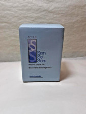 Avon Skin So Soft Flower Shave Set With Holder New In Box