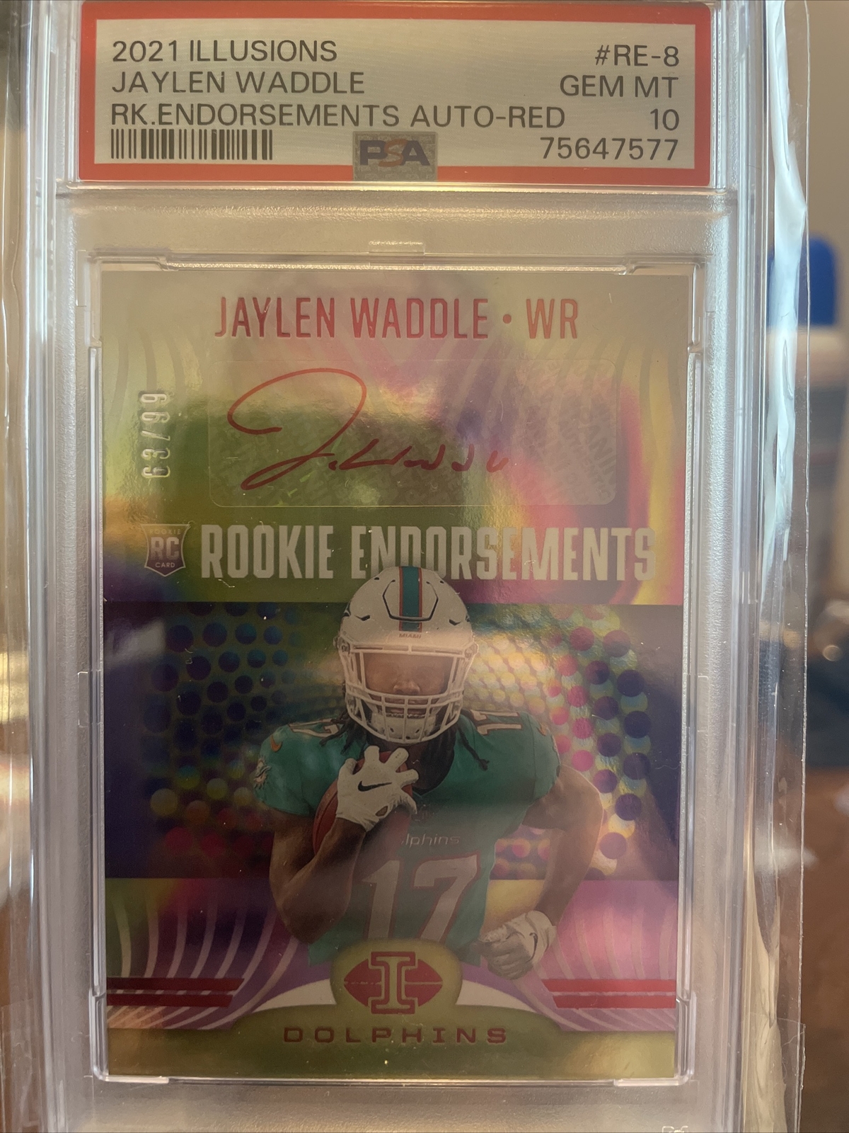 Jaylen Waddle Panini Illusions Rookie Endorsements Autographs #RE8 Red