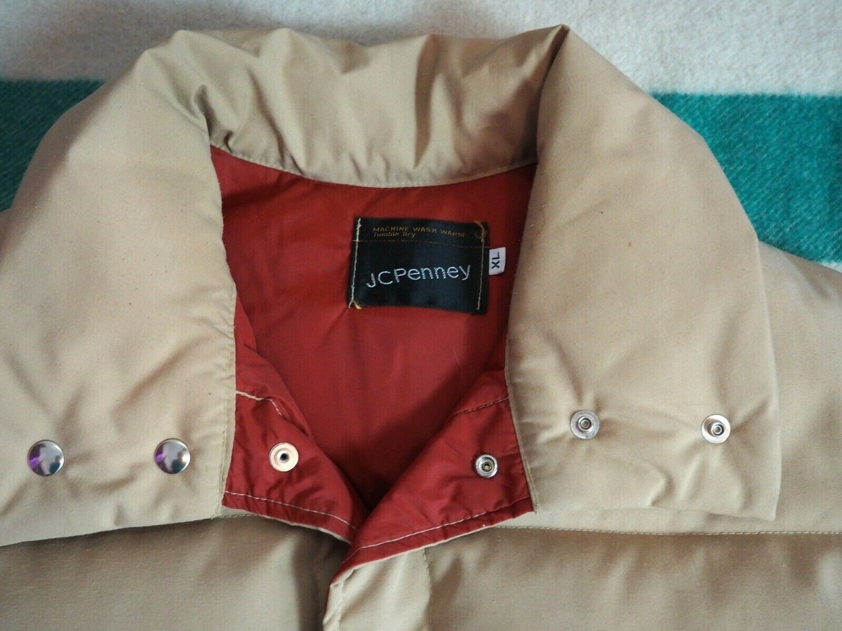 VTG 70s JC Penney Beige Tan Retro Rust Red Down Snap Puffer VTG 70s JC Penney Beige Tan Retro Rust Red Down Snap Puffer