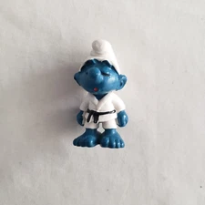 Sport Smurfs Judo Karate Smurf 20134 PVC Figure VINTAGE 1980s Smurf Figurine Toy