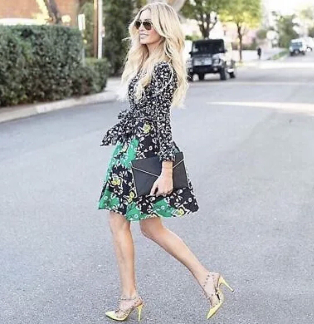 Diane von Furstenberg アニマルプリントワンピース サイズ8 ダイアンヴォンファステンバーグ 8サイズ アニマルプリントひざ丈