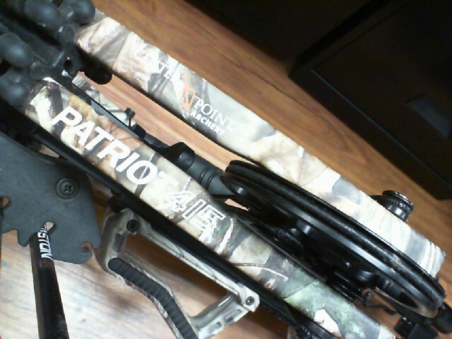 CENTER POINT HUNTING & OUTDOORS PATRIOT 415 CROSS BOW (WKS008175)