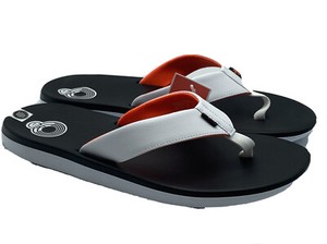 mens nike flip flops size 14