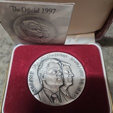 Second Inauguration Clinton/ Gore January 20 1997 152.8gm .999 Fine Silver Medal