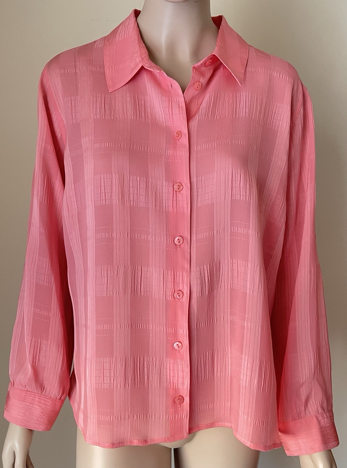 VTG Bon Worth Textured Button Up Blouse Size PM Salmon Pink Long Sleeve Petite M