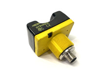 Banner STBVP6Q5 Optical Safety Touch Button M12 4-Pin 64181 MISSING FIELD COVER