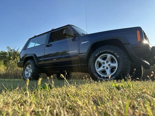 1997 Jeep Cherokee SPORT