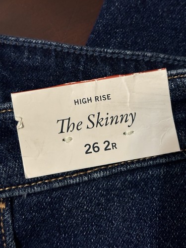 ABERCROMBIE & FITCH The Skinny High Rise Blue Denim Jeans~Size 26 2R~NWT - Picture 3 of 9