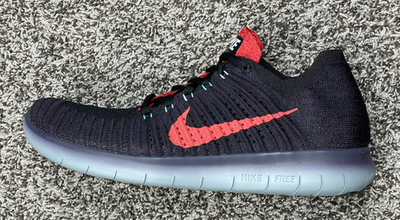 nike free rn flyknit burgundy