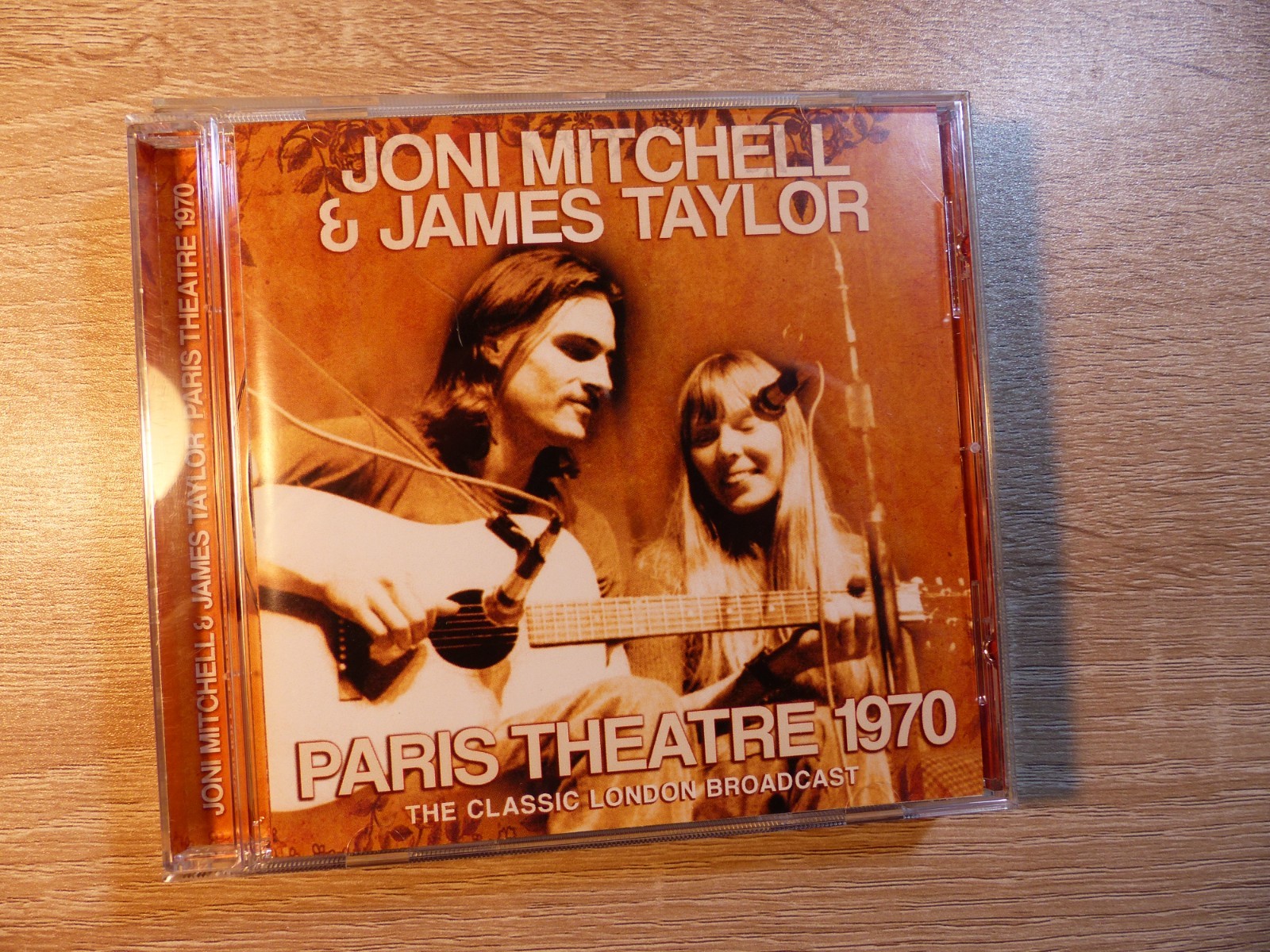 Joni Mitchell & James Taylor:  Paris Theatre 1970: - UNPLAYED