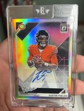 Panini 2021 Donruss Optic The Rookies Autographs Justin Fields Prizm #TR-4 /99