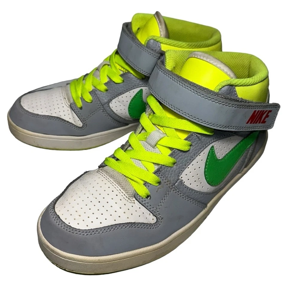 Tenis Nike Niña Juvenil Talla 7Y Gris Blanco Amarillo Crepúsculo Mediados 580774-136 Foto 2 de 4