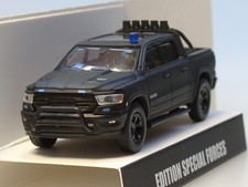 PCX Dodge RAM 1500 Polizei matt-schwarz mit �...