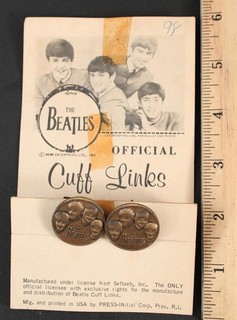 RARE 1964 Original Beatles Cufflinks Unused Official Store Display Card NR