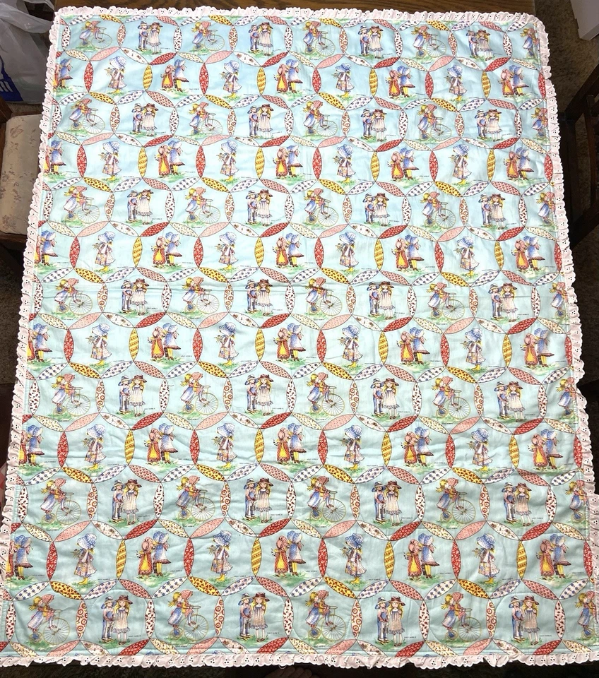 Edredón hecho a mano Holly Hobbie cuna niño 53” X 43” lunares franela trasera Foto 2 de 4
