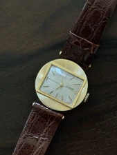 Vintage LeCoultre Watch Tiffany & Co Croc Band 14K Yellow Gold Case 17j 27mm