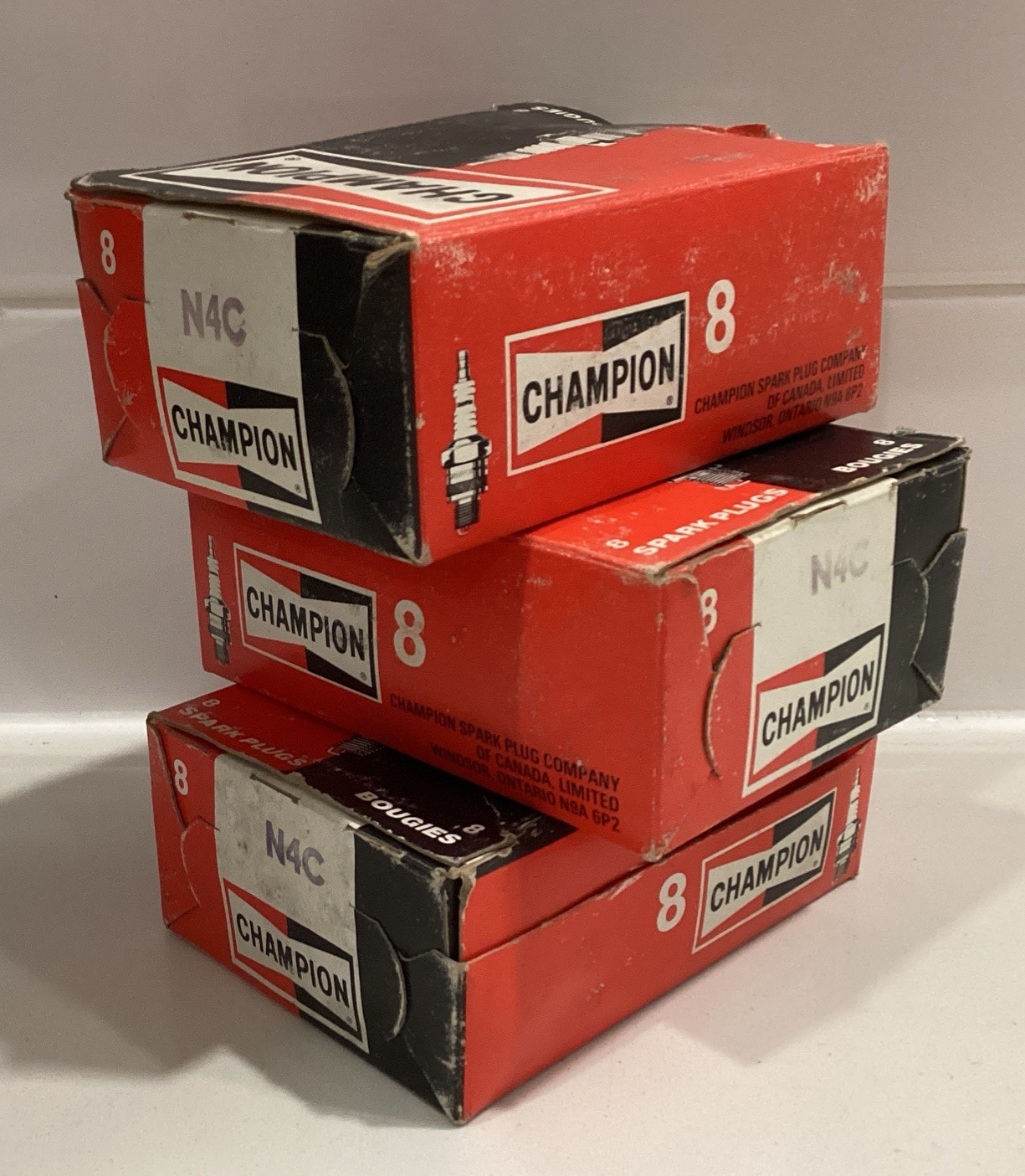 N4C Champion Spark Plugs. NOS   24 Spark Plugs 