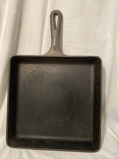 Vintage Griswold No. 2108 Cast Iron Square Skillet 8 Inch