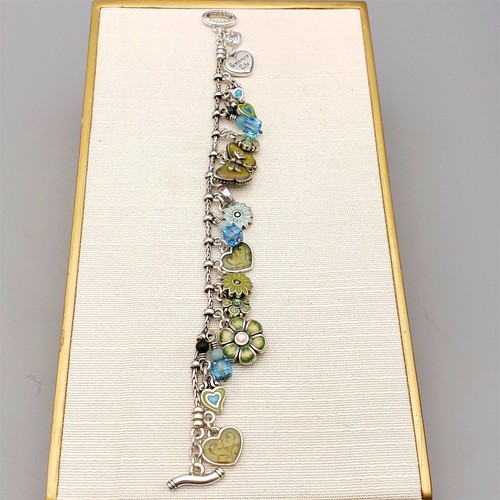 "Brazalete Dije Brighton Abraza Vida Mariposa y Flores 7-1/2" - Imagen 9 de 10
