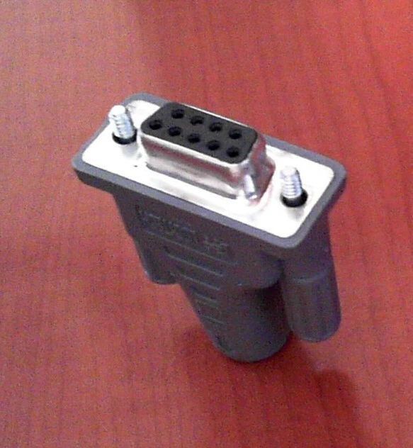 GENUINE Logitech 9 pin female to PS/2 Female Adapter P/N 500378-01 - Image 4 of 4