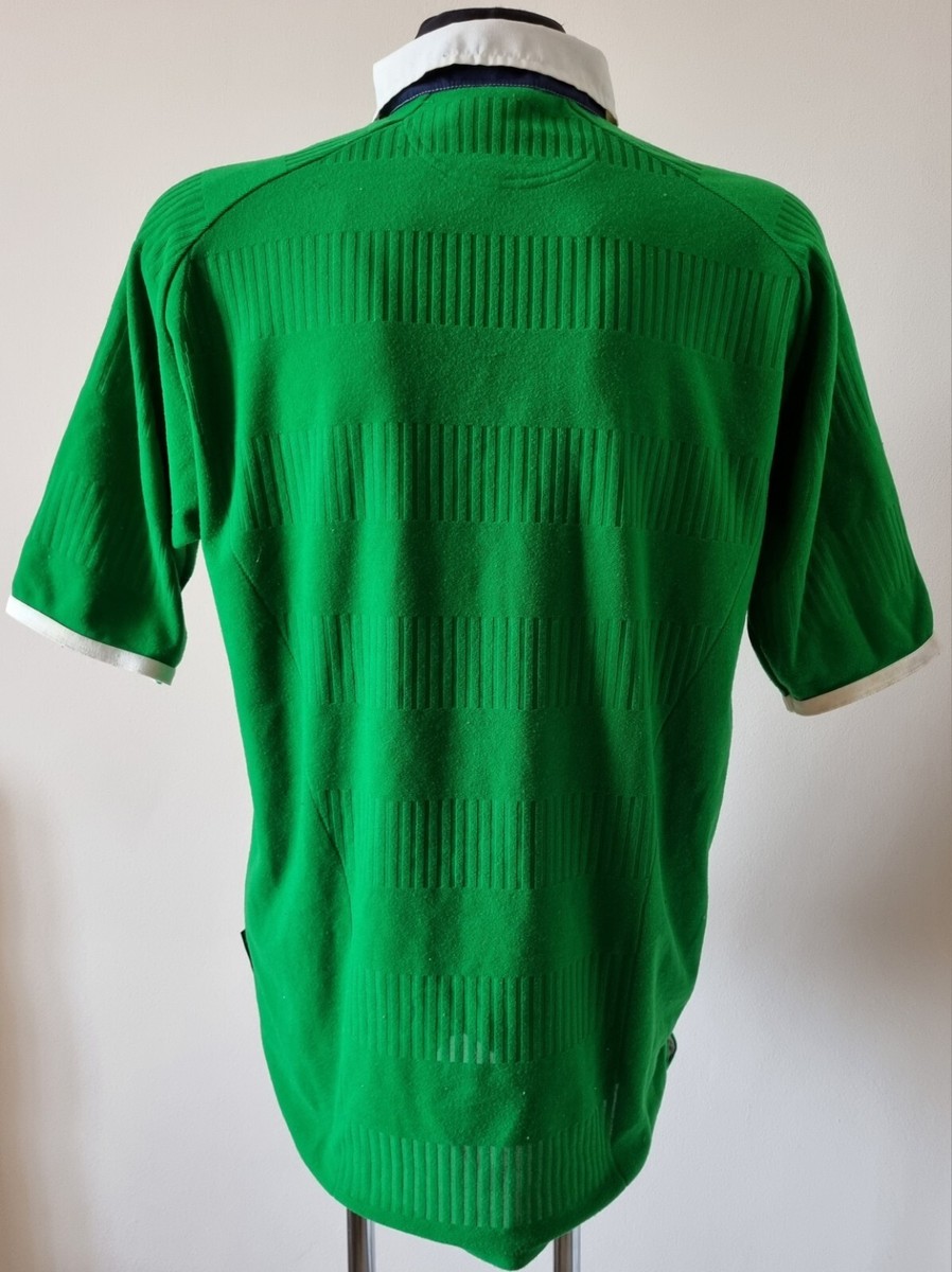 Republic of Ireland 2000 - 2001 Home football Umbro shirt