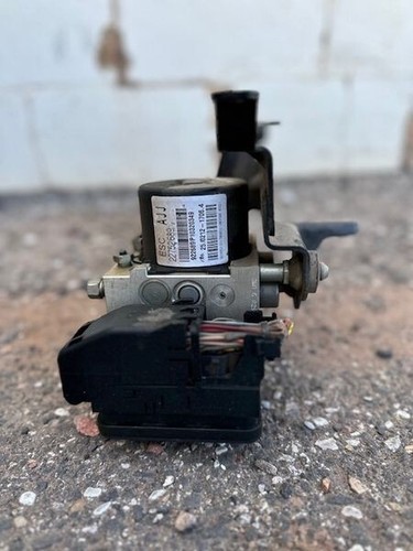 2011 Chevy Equinox ABS Anti-Lock Brake Pump Control Module Actuator Assembly OEM - Picture 4 of 11