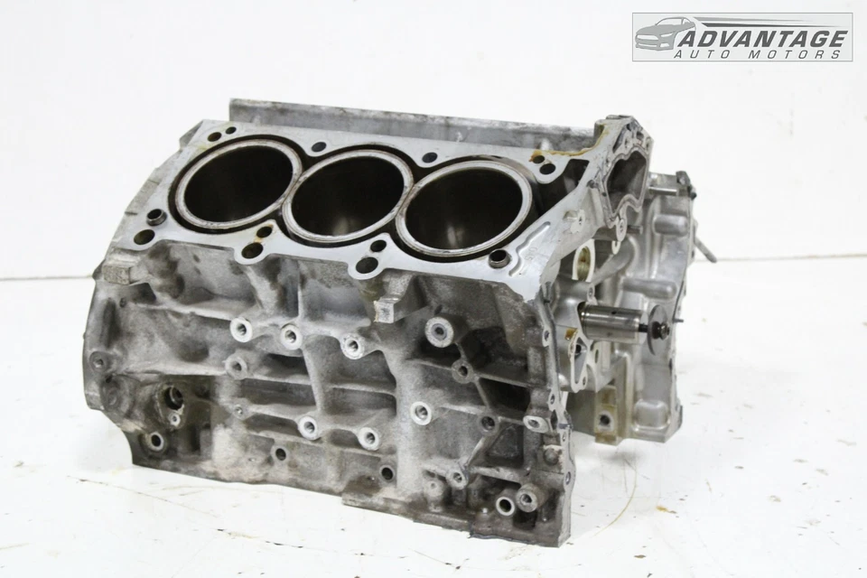 Jeep Grand Cherokee 2016-2021 motor V6 de 3,6 L bloque de cilindros inferior OEM Foto 3 de 4