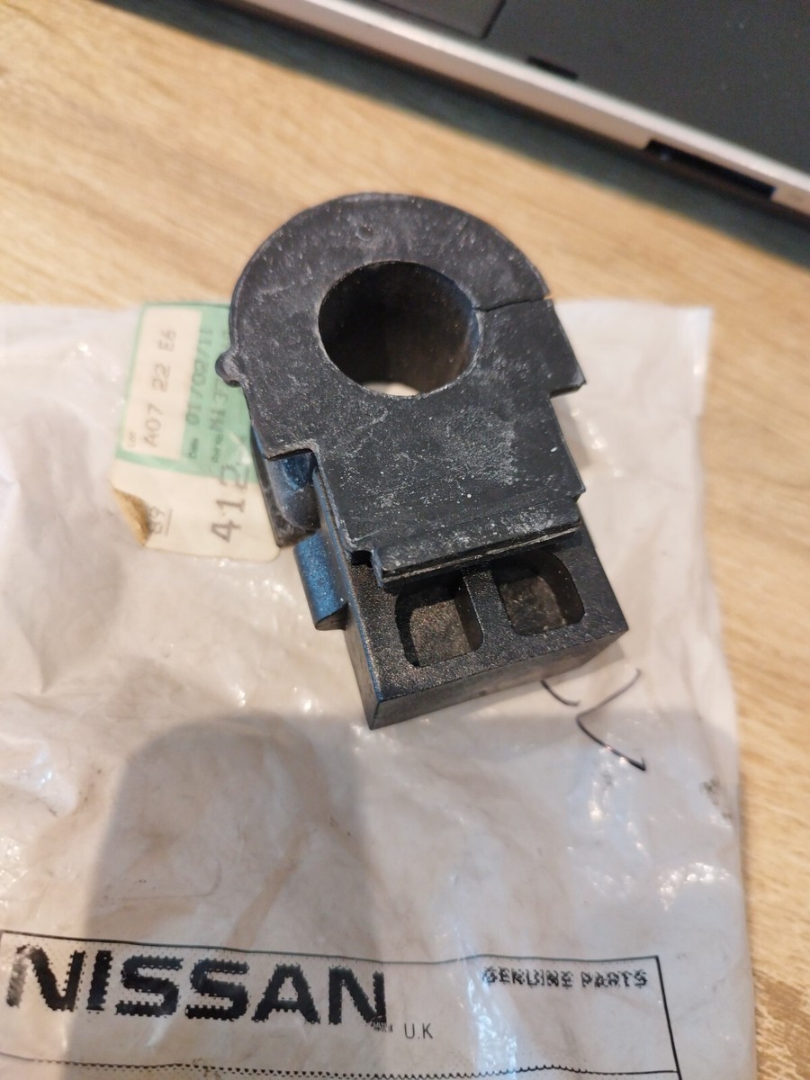 GENUINE NISSAN QASHQAI J10 BUSH-STABILIZER 54613JD03A | eBay UK