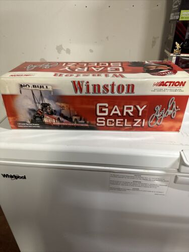 (1 of 4236) Action 2001 Gary Scelzi Winston 1:24 Diecast Dragster - Picture 4 of 4