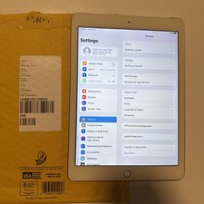 Apple iPad 6th Gen A1954 32GB Gray WiFi  4G Unlocked Broken Home Button