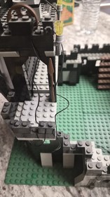 LEGO Castle: Black Monarch's Castle (6085) Extra parts! Complete w Instructions!