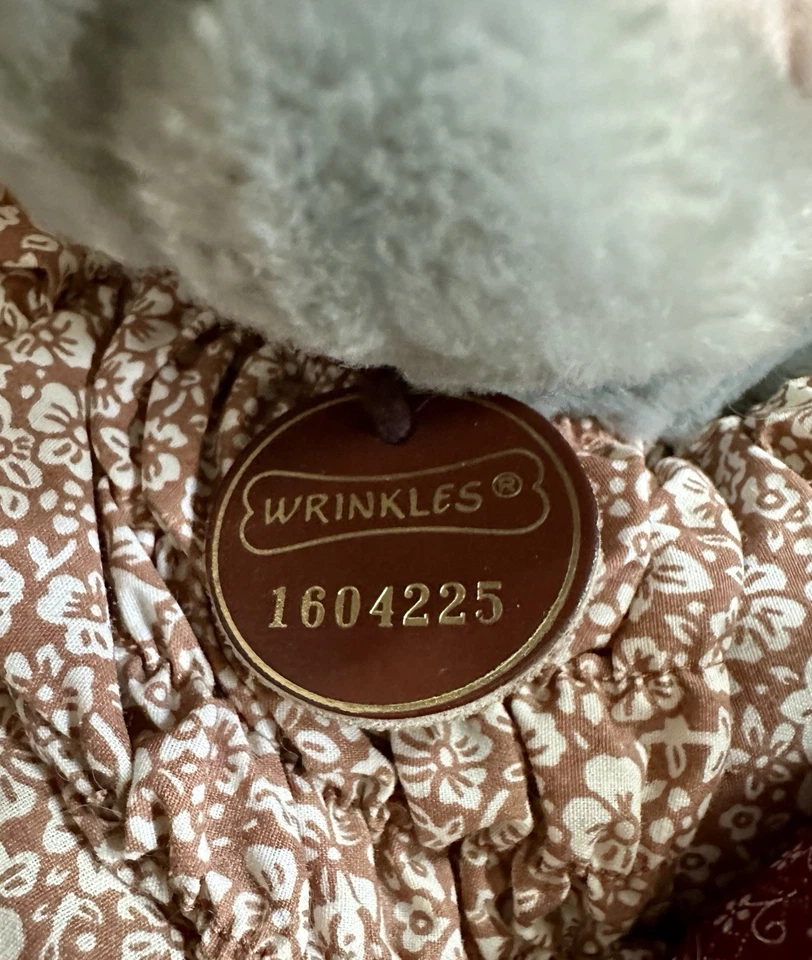 Ganz Vintage 1981 Rugas Menina Cachorro Mão Marionete Recheada 18" Pelúcia em Vestido Osso - Imagem 4 de 4