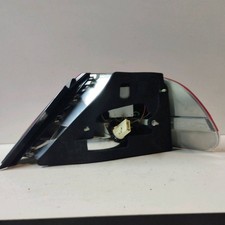 Feu arrière BMW 735