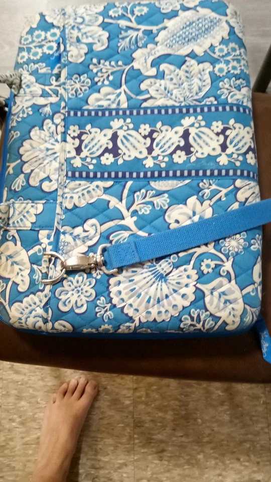 Estación de trabajo portátil Vera Bradley retirada totalmente turquesa 17 X 3 X 13 Foto 4 de 4