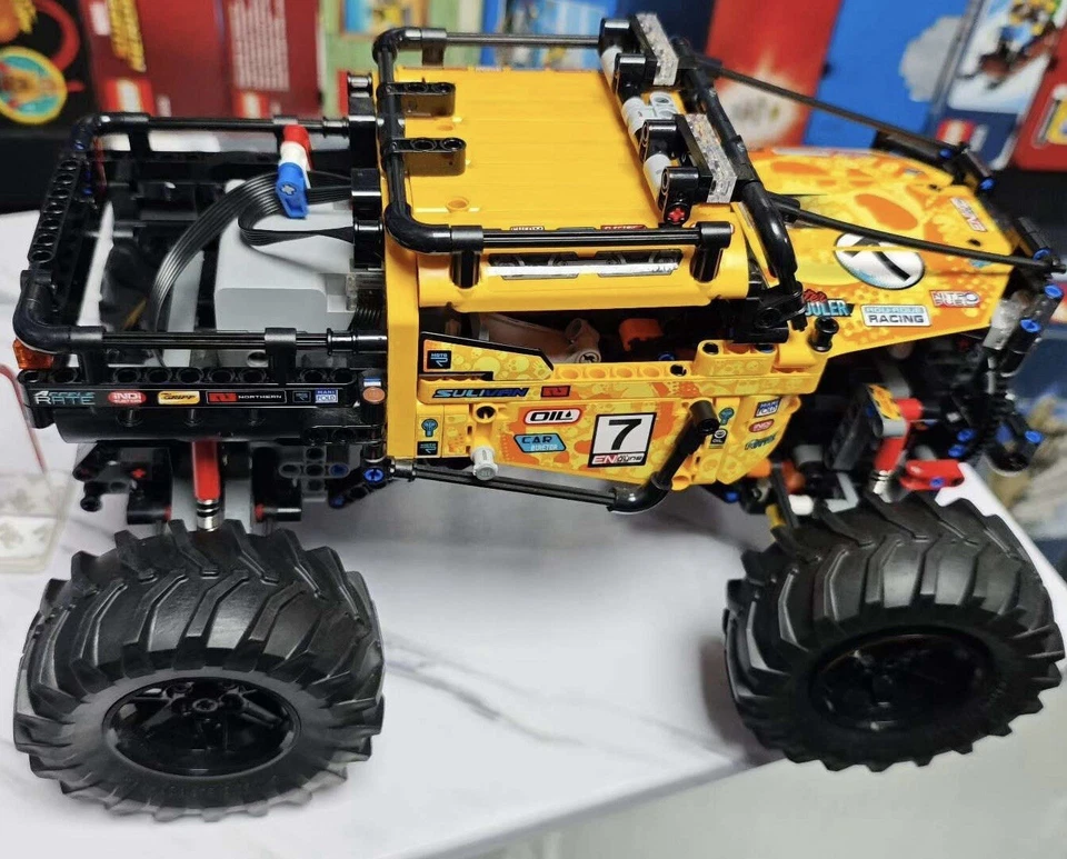 LEGO Technic 4x4 X-Treme Off-Roader 42099 100% COMPLETE W/Instructions - Image 4 of 4