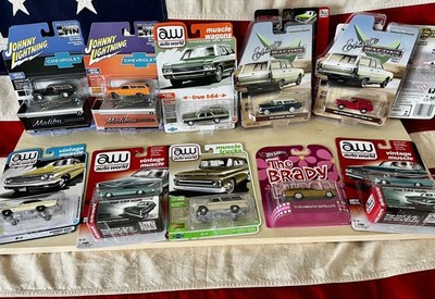 AUTO WORLD JOHNNY LIGHTNING GREENLIGHT LOT OF 10 FORD GALAXIE CHEVROLET MERCURY