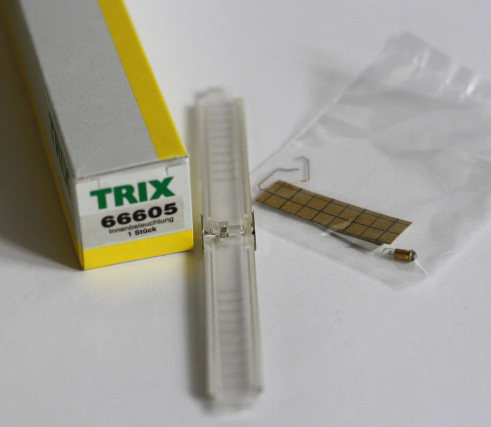 Minitrix Spur N 66605 Innenbeleuchtung für Steuerwagen 13775 und 15810 Neu